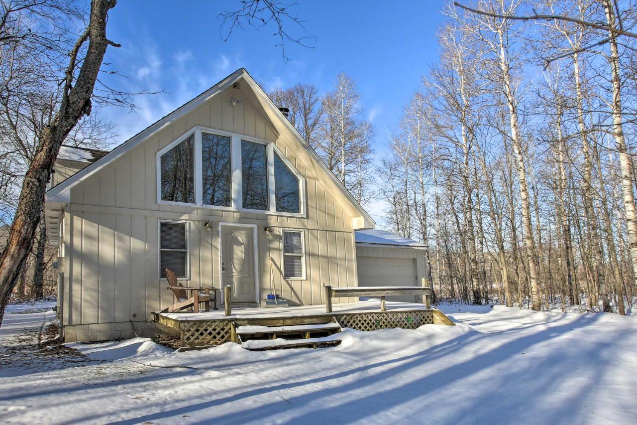 Lakes Of The North Home On Snowmobile And Atv Trail! Mancelona Dış mekan fotoğraf