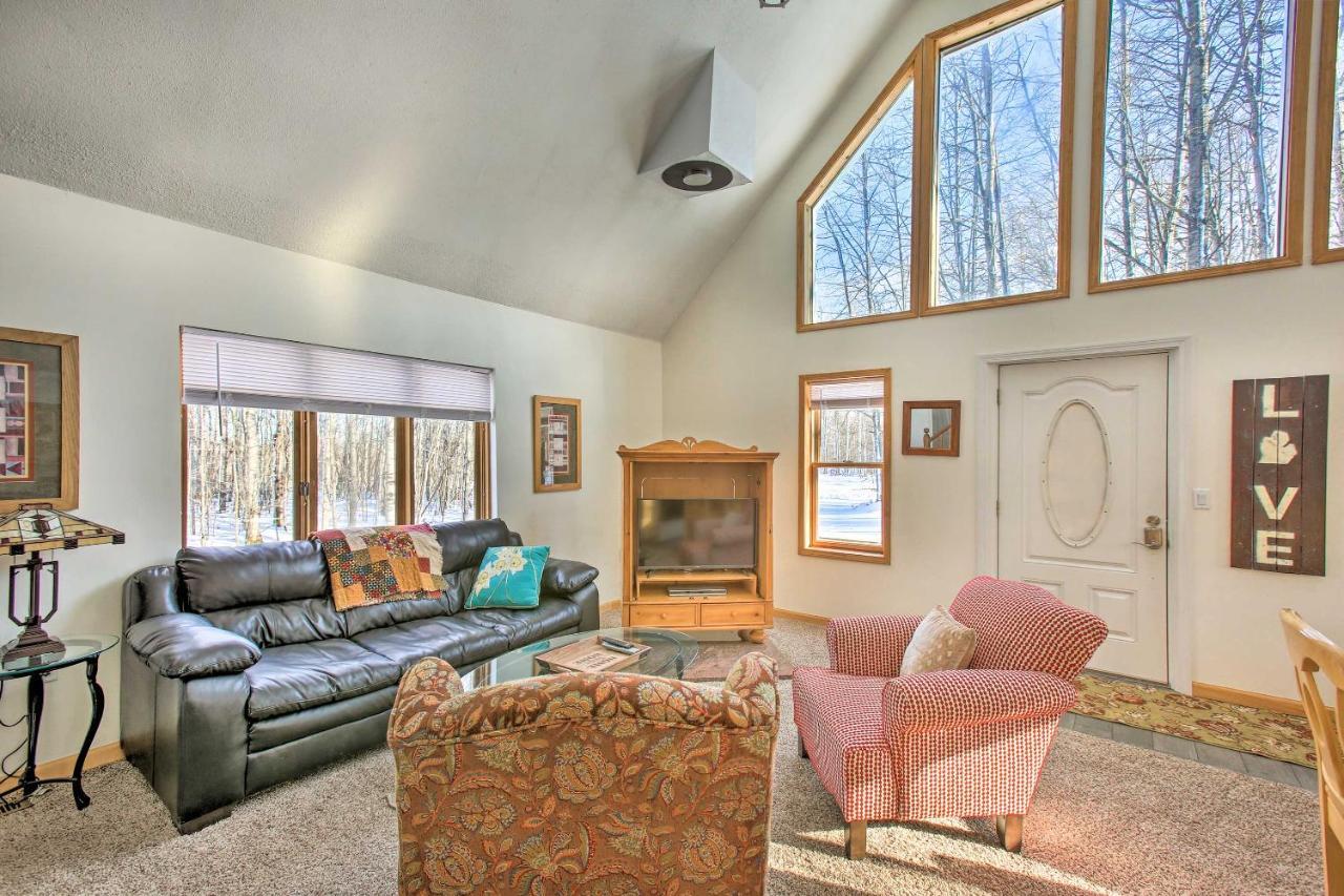 Lakes Of The North Home On Snowmobile And Atv Trail! Mancelona Dış mekan fotoğraf