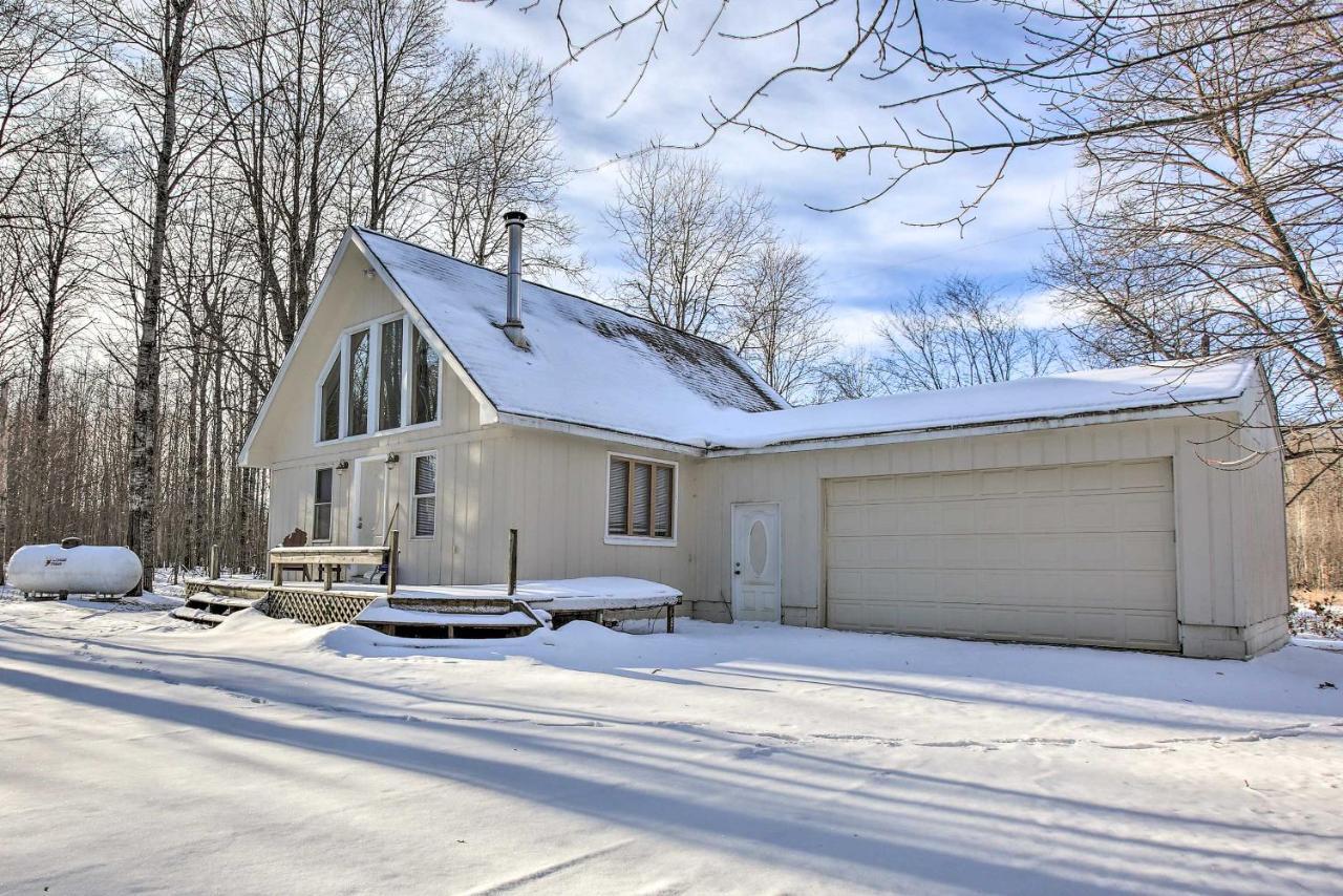 Lakes Of The North Home On Snowmobile And Atv Trail! Mancelona Dış mekan fotoğraf